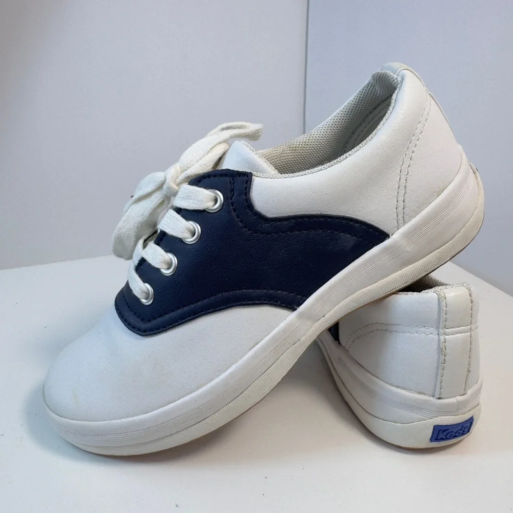 Keds School Days II Sneakers Kids Size 1M White Navy Blue Leather Saddle Shoes